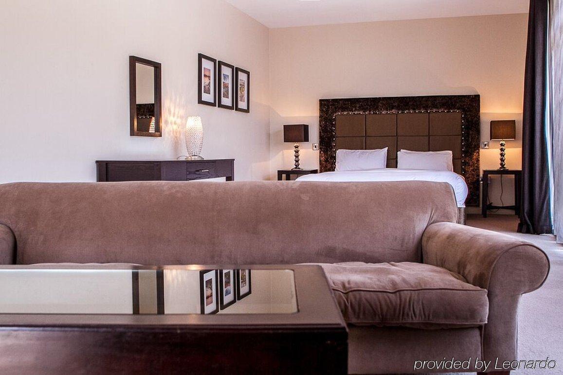 Peak Edge Hotel 4*